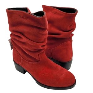 NWT Martino of Canada Red Genuine Suede Leather Slouchy Boots Wool Sherpa Lined